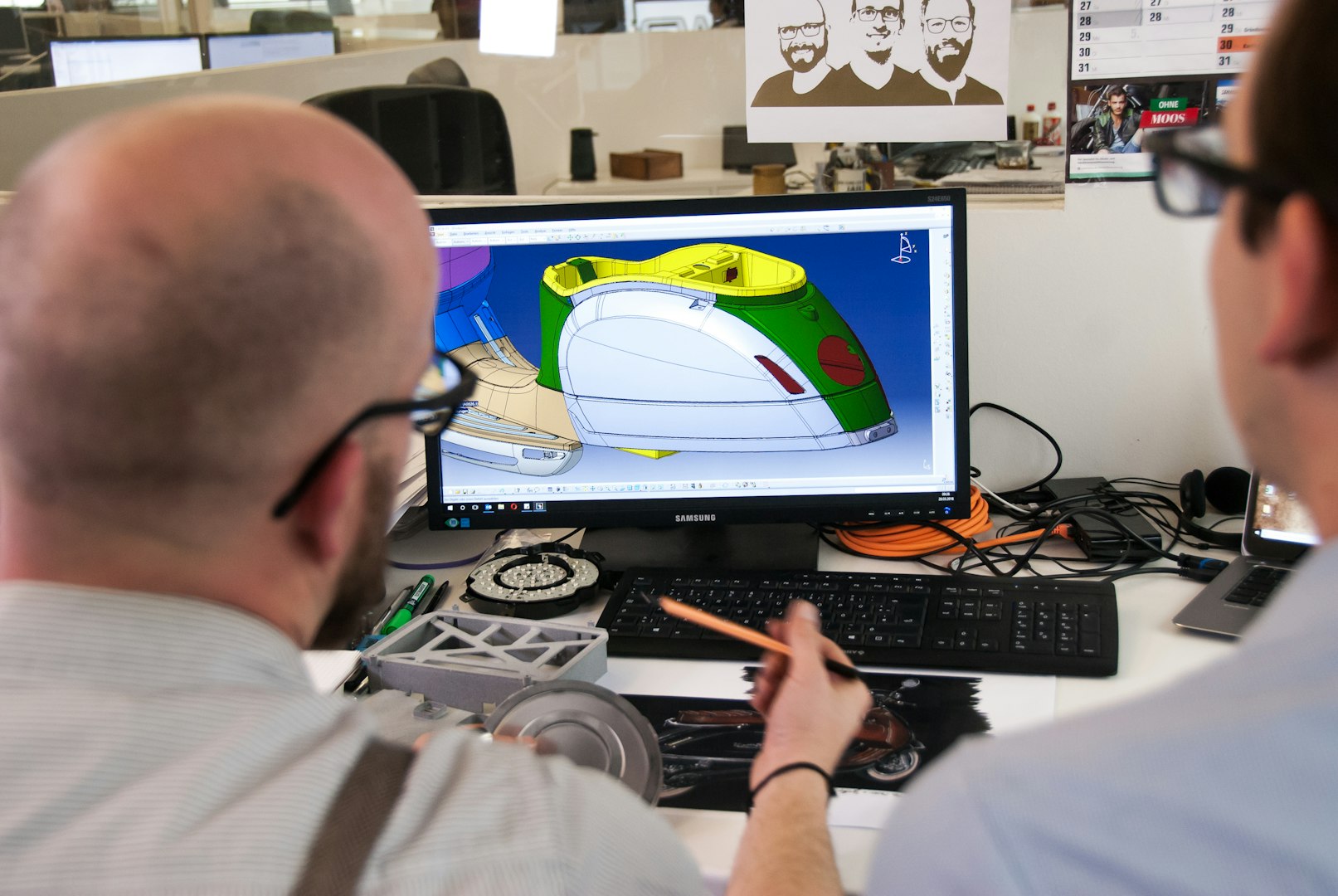 Experienced mekanik developer designing in CAD